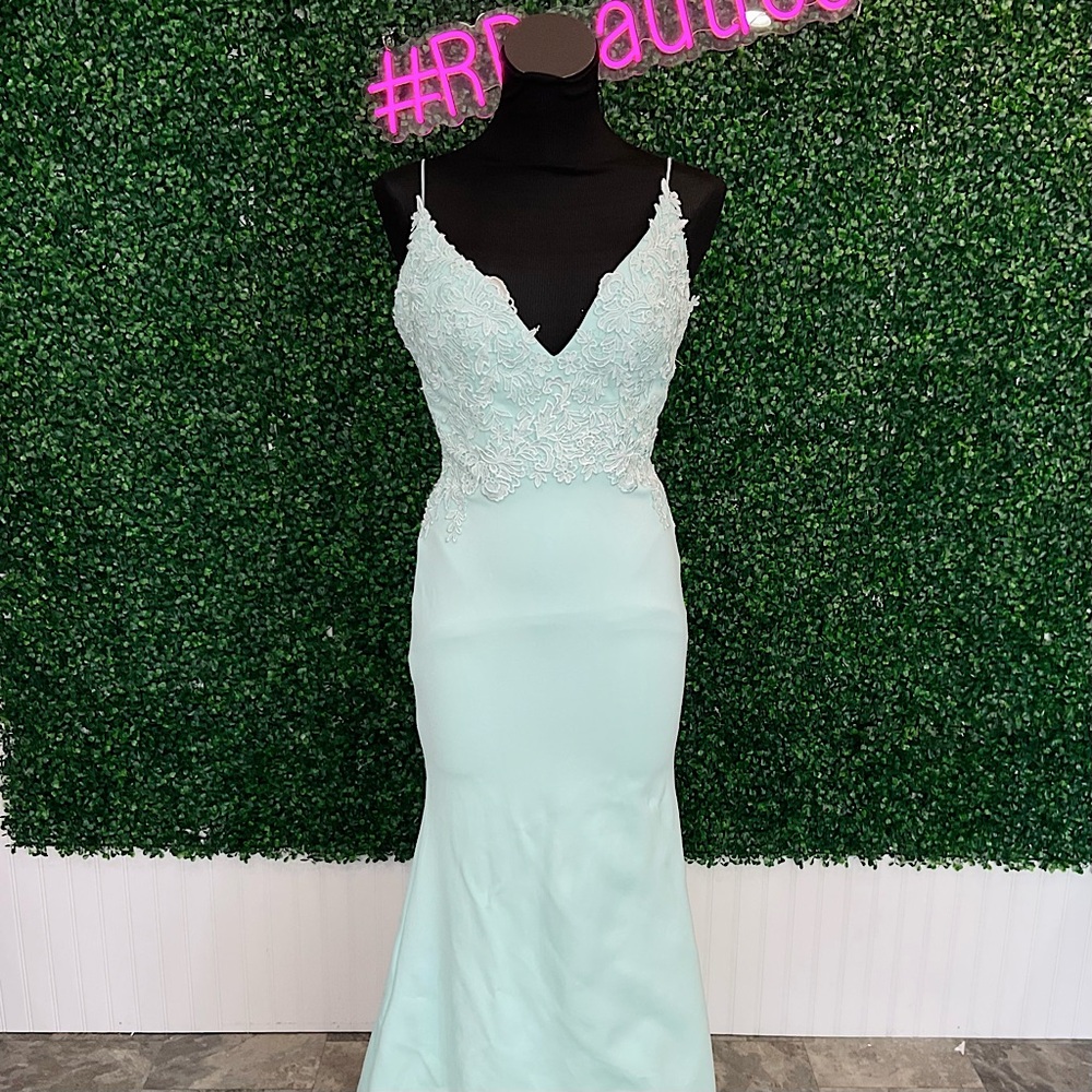 Elegant Mint Green Lace Dress
